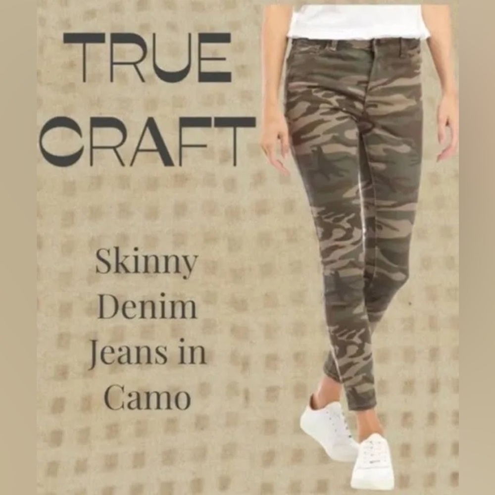 Women’s “True Craft” Mid-rise Camo Skinny Jeans